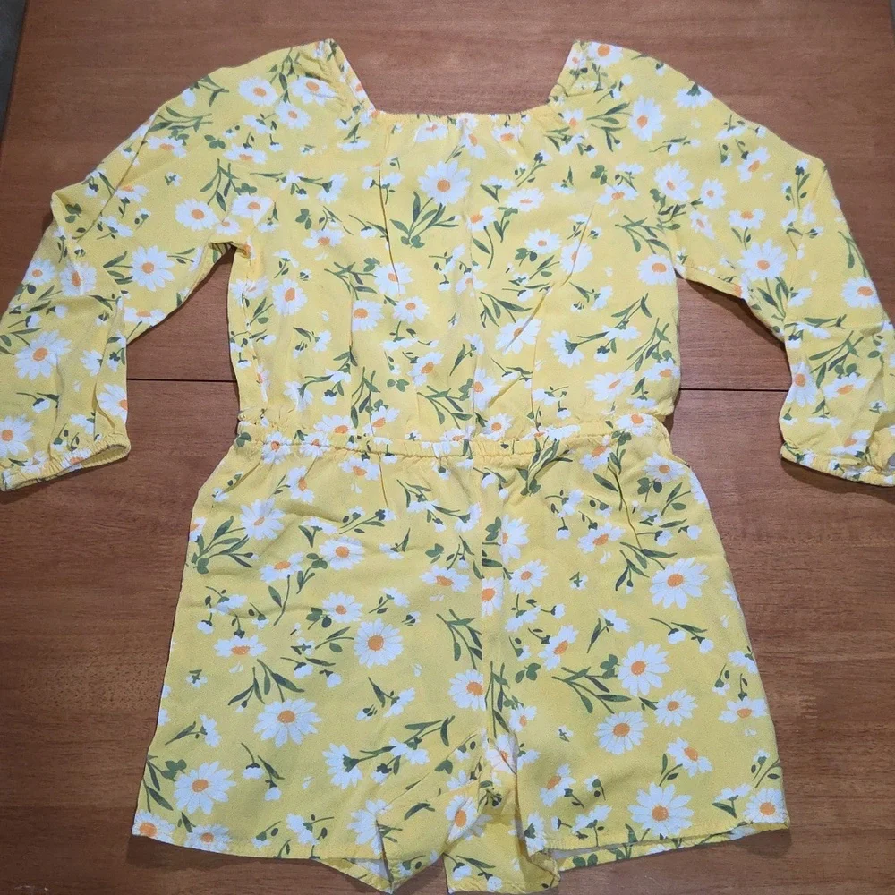 The Children's‎ Place Sunny Floral Romper Size 7/8